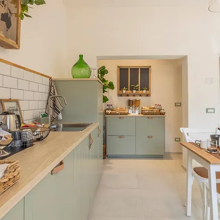 فندق مبيت وإفطار Fly 3*