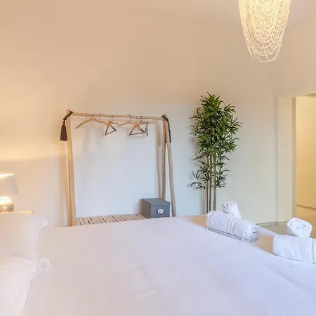 Fly Alojamento de Acomodação e Pequeno-almoço